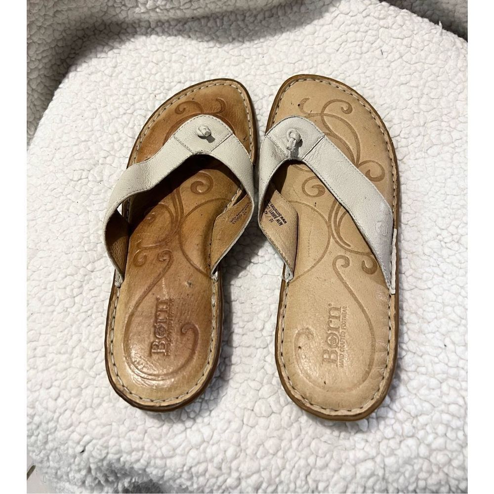 Born Flip Flops 